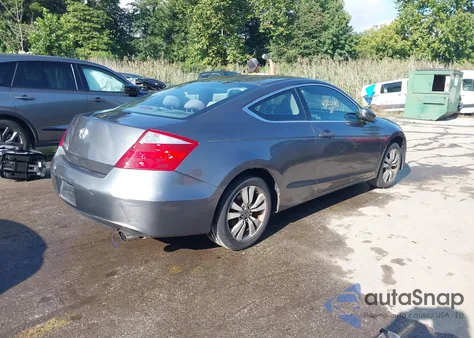 2010 Honda Accord 2.4 Lx-S z USA, uszkodzony, nr VIN 1HGCS1B35AA010637